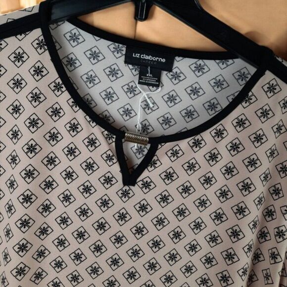 Liz Claiborne Career Collection Top - Picture 3 of 9